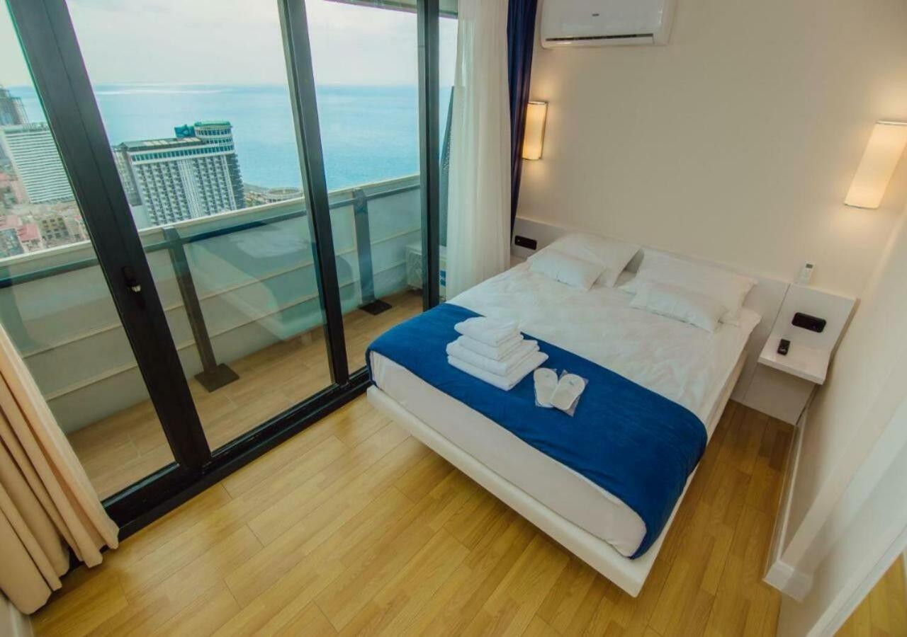 Aparthotel Orbi City Sea View Batumi Exterior photo