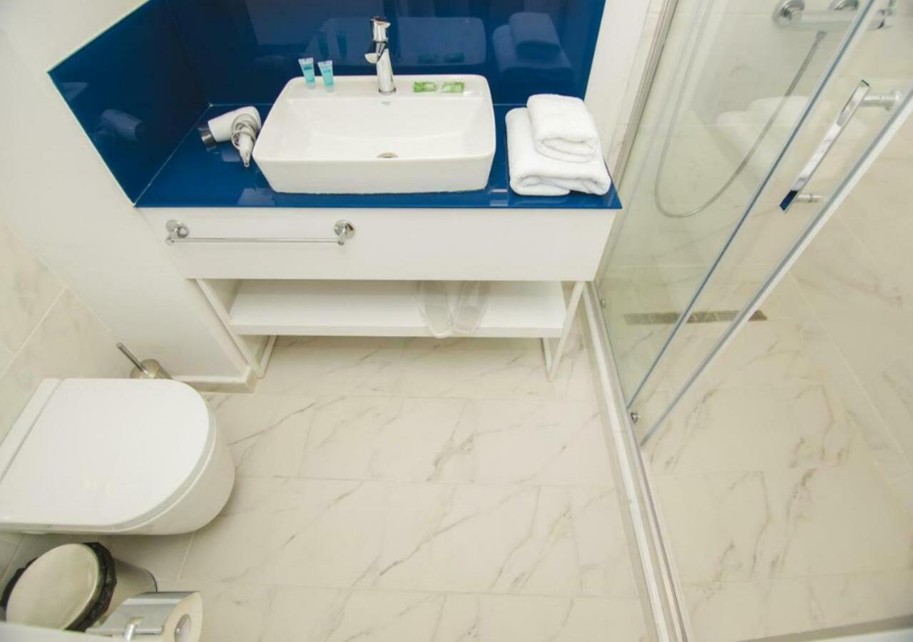 Aparthotel Orbi City Sea View Batumi Exterior photo